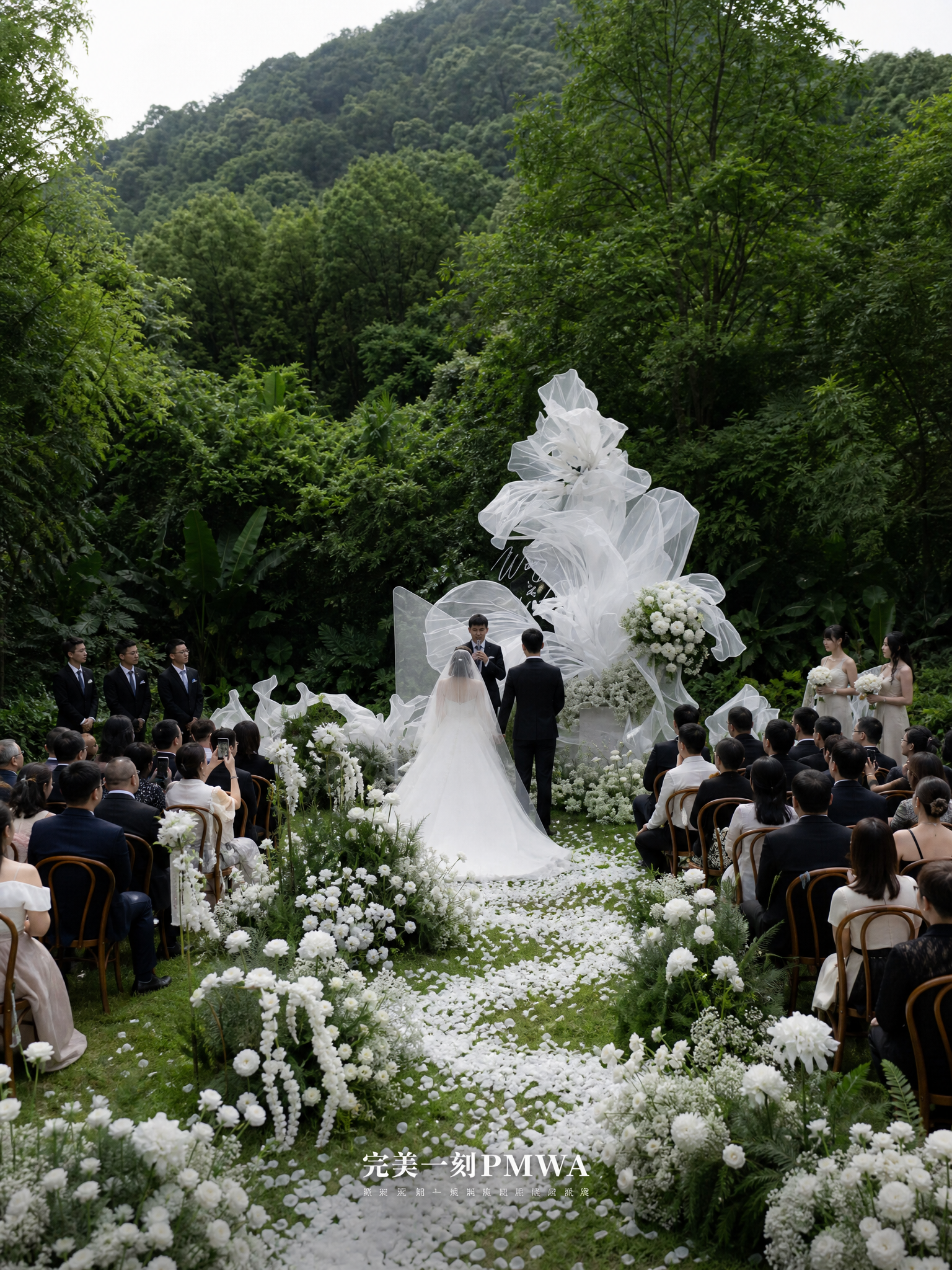 户外婚礼搭建过程 全程分解每个流程 户外婚礼策划 户外草坪婚礼 6